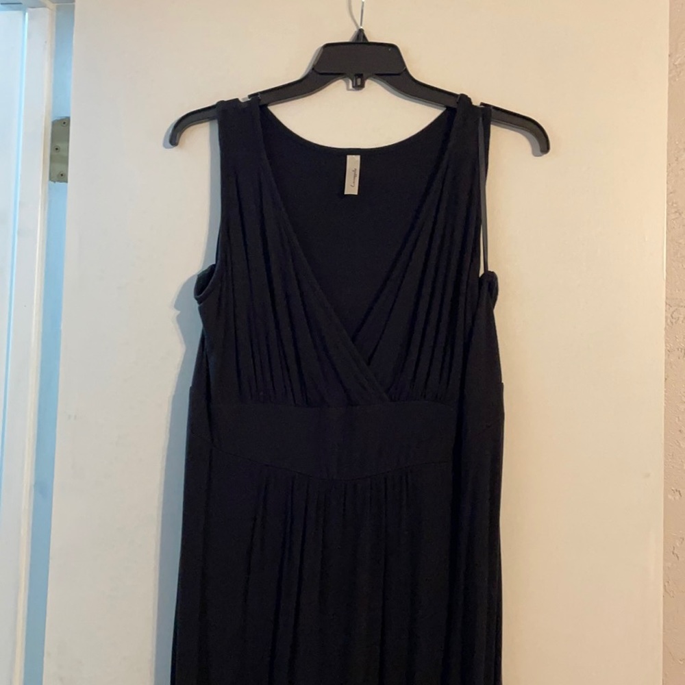 Black maxi dress